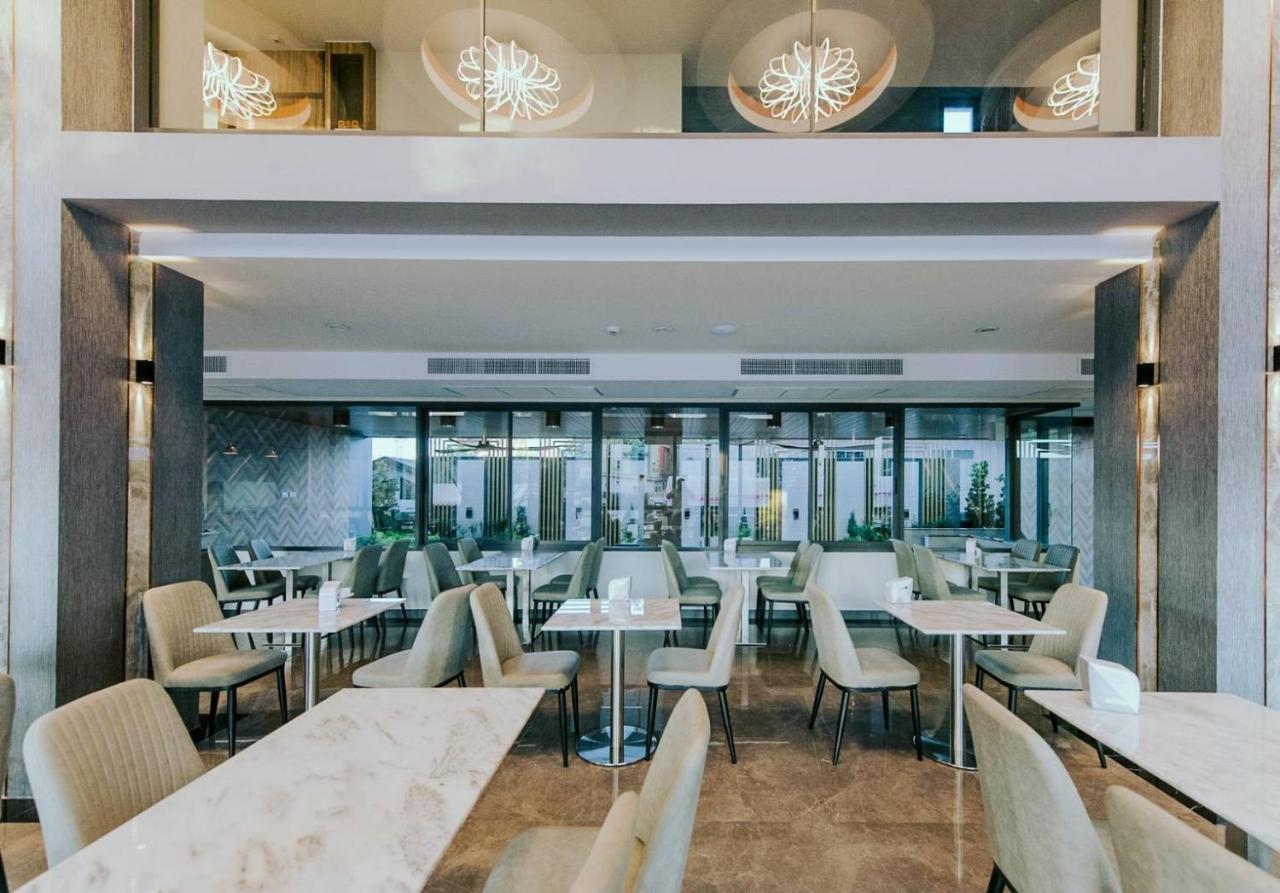 Arista Hotel Ubon Ubon Ratchathani Eksteriør billede
