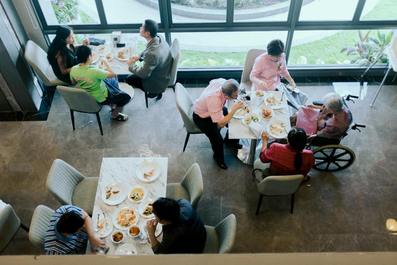 Arista Hotel Ubon Ubon Ratchathani Eksteriør billede